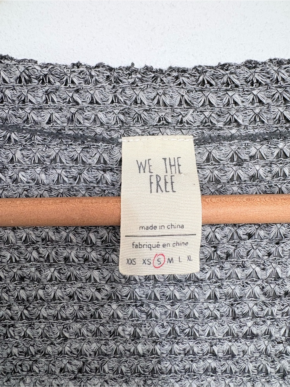 Free People Waffle-Knit Button Up Gray Slouchy Cardigan Sz Small - Picture 5 of 6